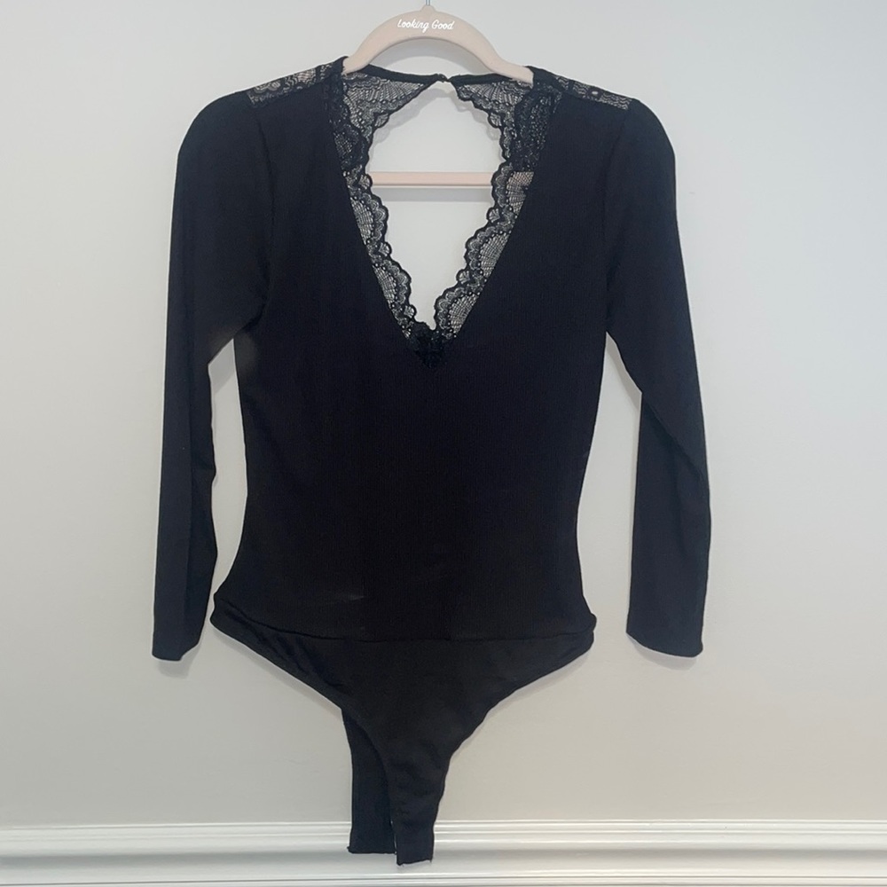 New without tags Francesca’s bodysuit